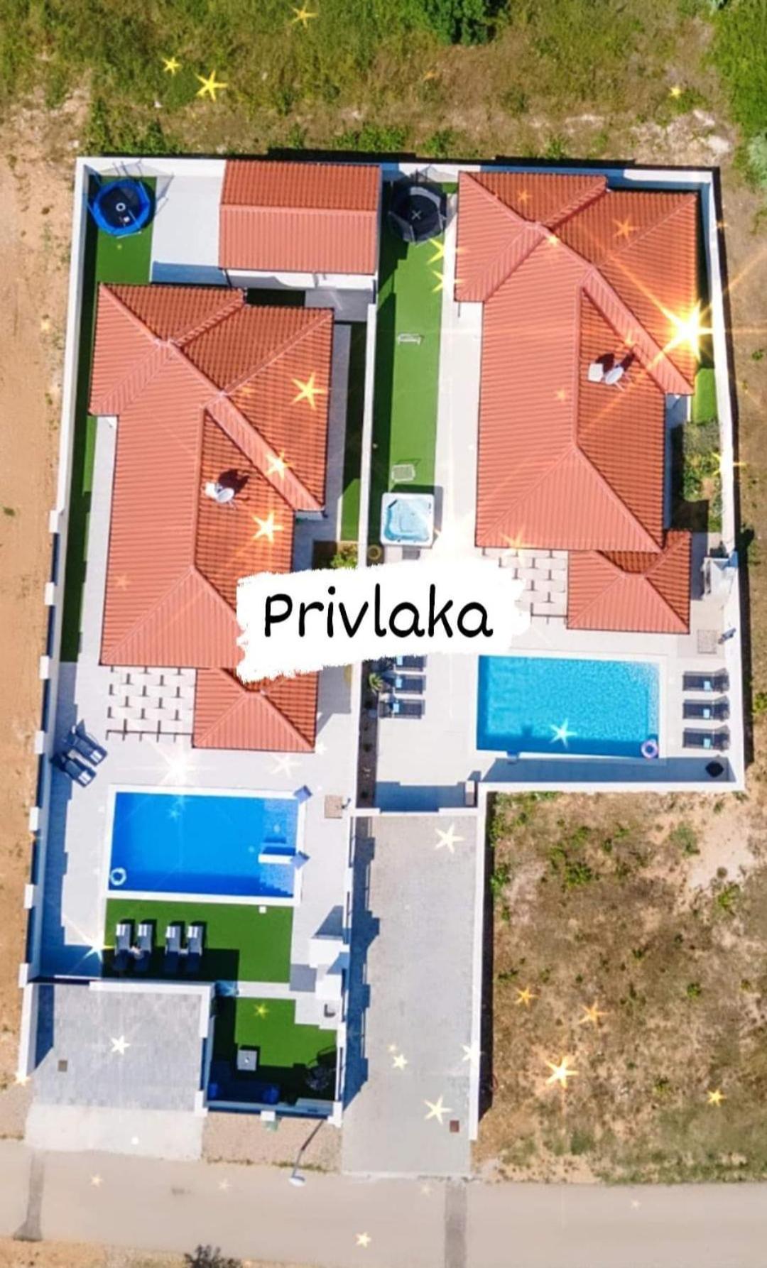 Villas Sabun - Modern House With Heated Pool プリヴラカ エクステリア 写真