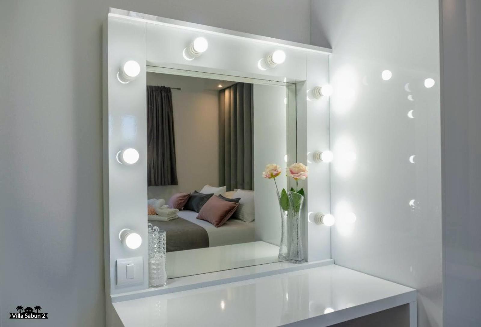 Villas Sabun - Modern House With Heated Pool プリヴラカ 部屋 写真